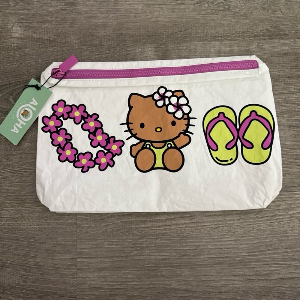 ALOHA Collection x Hello Kitty Mid Pouch Icons Crush